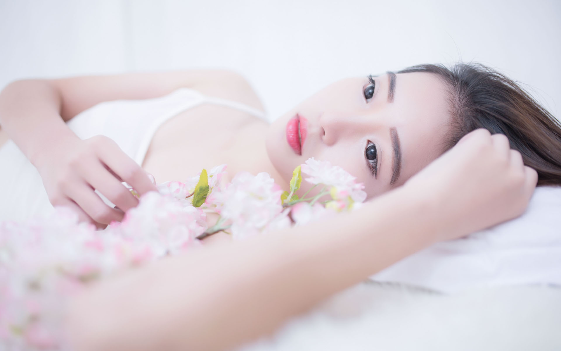 中央网信办等：开展军队文职人员考试培训专项整治